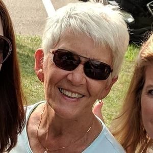 Meet your Posher, Jackie